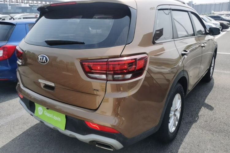 Used Kia KX7 2017 2.0T Automatic Two-Wheel Drive GL 7-Seater Rear Right 45 Deg