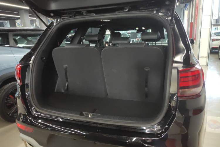 Used Kia KX7 2020 2.0T Automatic Two-Wheel Drive GLS 7-Seater Trunk