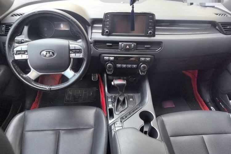 Used Kia KX7 2020 2.0T Automatic Two-Wheel Drive GLS 7-Seater Center Console
