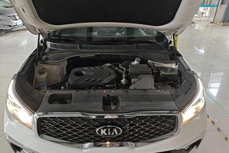 Used Kia KX7 2020 2.0T Automatic Two-Wheel Drive GLS 7-Seater Engine Bay