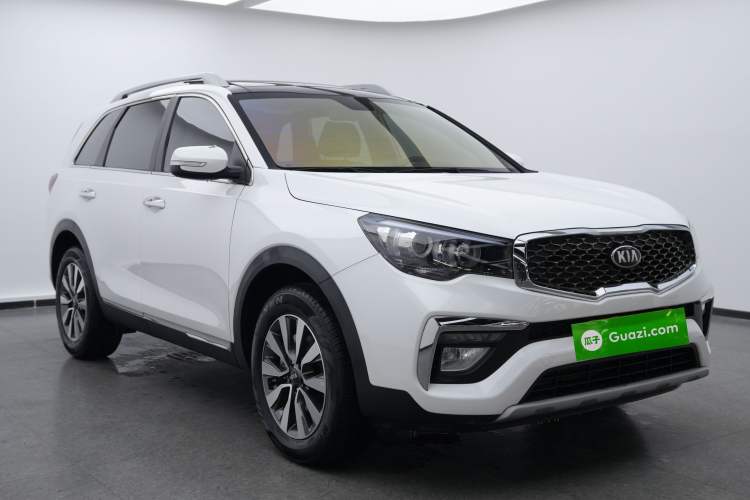 Used Kia KX7 2020 2.0T Automatic Two-Wheel Drive GLS 7-Seater Exterior 3