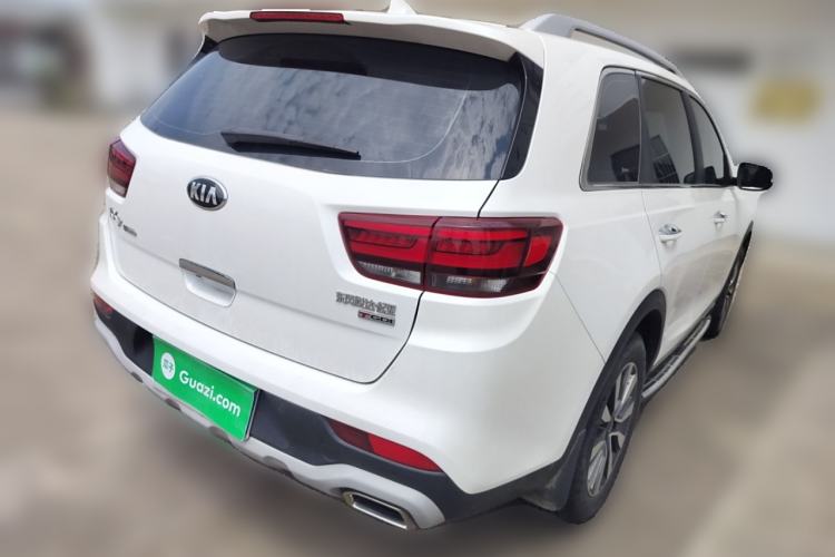 Used Kia KX7 2020 2.0T Automatic Two-Wheel Drive GLS 7-Seater Exterior 5