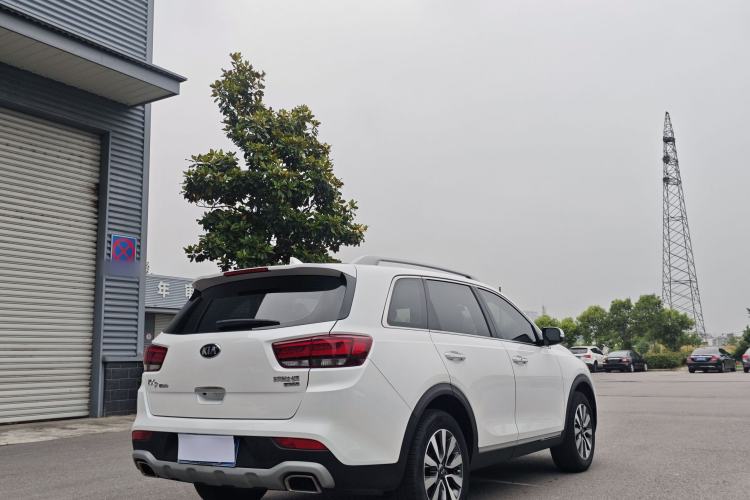 Used Kia KX7 2020 2.0T Automatic Two-Wheel Drive GLS 7-Seater Exterior 6