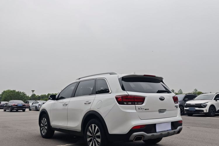 Used Kia KX7 2020 2.0T Automatic Two-Wheel Drive GLS 7-Seater Exterior 8