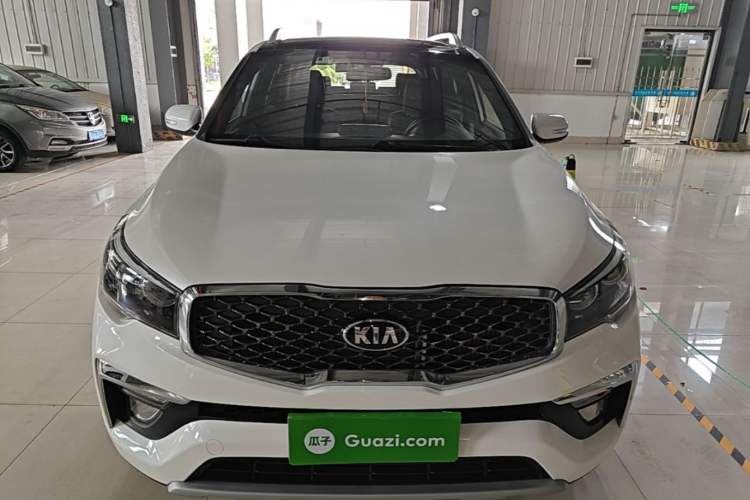 Used Kia KX7 2020 2.0T Automatic Two-Wheel Drive GLS 7-Seater Front
