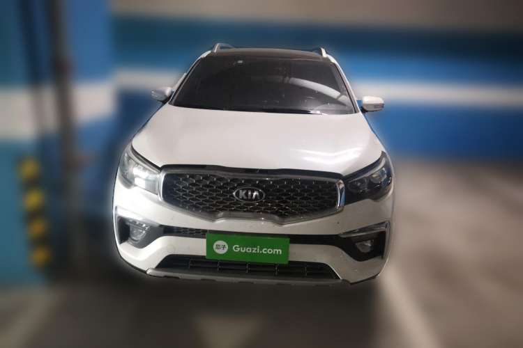 Used Kia KX7 2020 2.0T Automatic Two-Wheel Drive GLS 7-Seater Front
