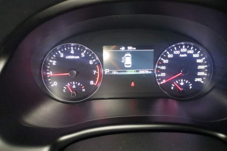 Used Kia KX7 2020 2.0T Automatic Two-Wheel Drive GLS 7-Seater Instrument Cluster