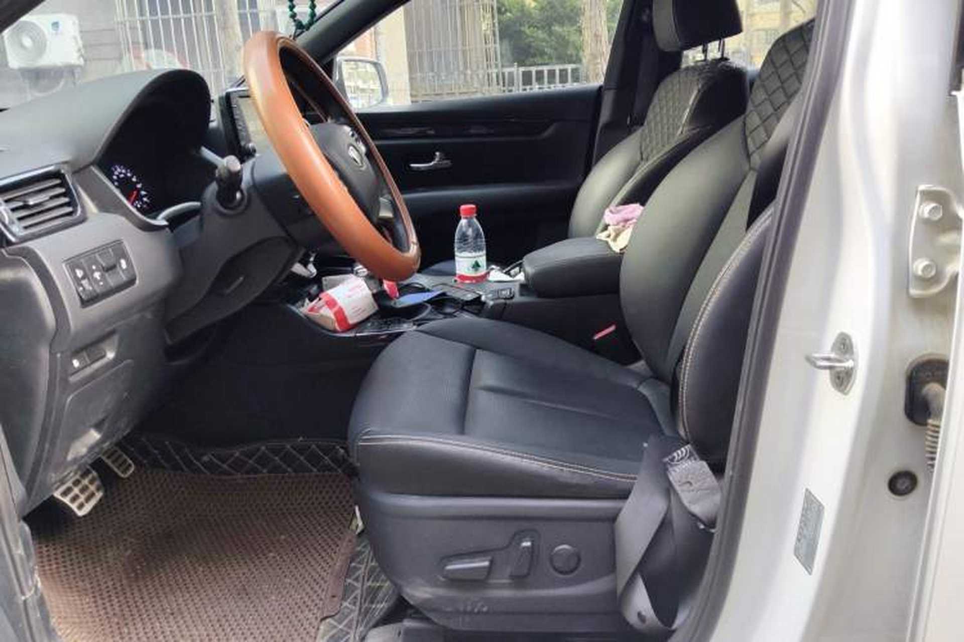 Used Kia KX7 2020 2.0T Automatic Two-Wheel Drive GLS 7-Seater Left Front Seat
