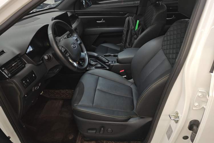 Used Kia KX7 2020 2.0T Automatic Two-Wheel Drive GLS 7-Seater Left Front Seat