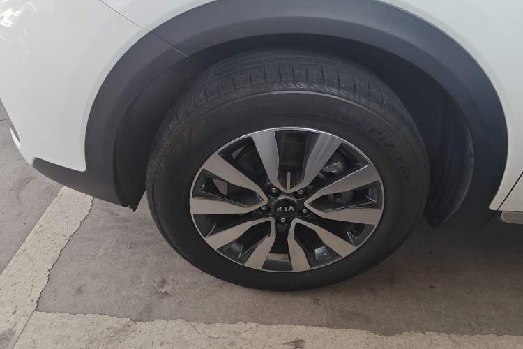 Used Kia KX7 2020 2.0T Automatic Two-Wheel Drive GLS 7-Seater Left Front Wheel Hub