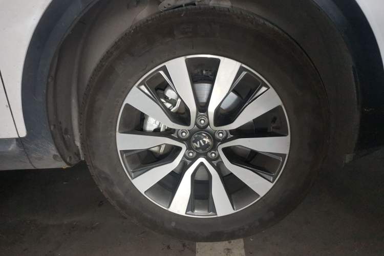 Used Kia KX7 2020 2.0T Automatic Two-Wheel Drive GLS 7-Seater Right Front Wheel Hub