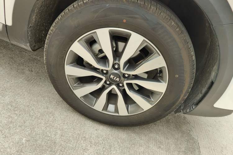 Used Kia KX7 2020 2.0T Automatic Two-Wheel Drive GLS 7-Seater Right Front Wheel Hub