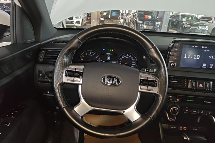 Used Kia KX7 2020 2.0T Automatic Two-Wheel Drive GLS 7-Seater Steering Wheel
