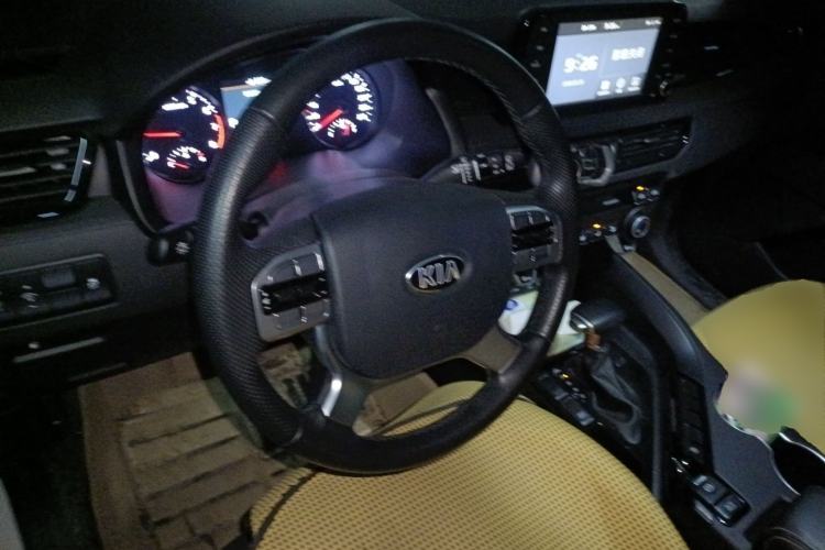 Used Kia KX7 2020 2.0T Automatic Two-Wheel Drive GLS 7-Seater Steering Wheel