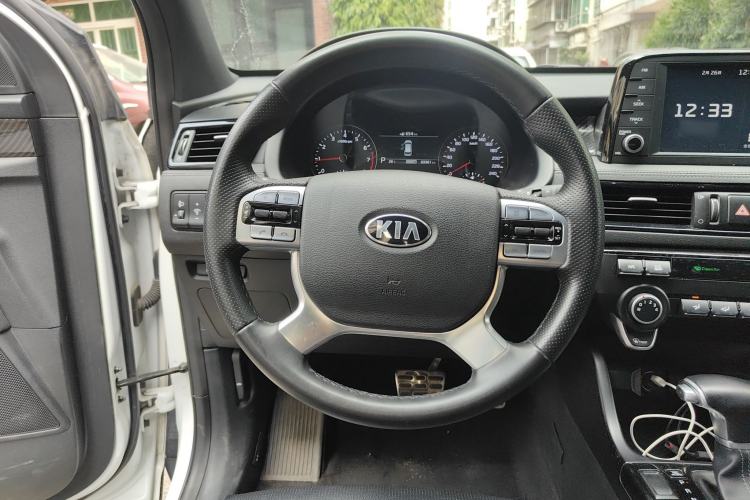 Used Kia KX7 2020 2.0T Automatic Two-Wheel Drive GLS 7-Seater Steering Wheel