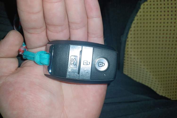 Used Kia KX7 2020 2.0T Automatic Two-Wheel Drive GLS 7-Seater Vehicle Key