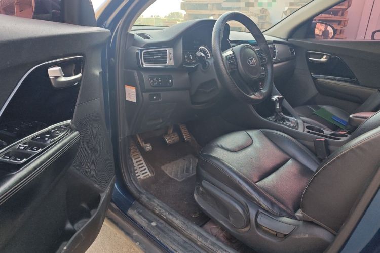 Used Kia Niro 2017 1.6L Luxury Edition Driver Seat