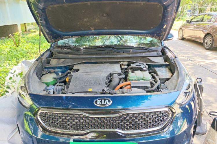 Used Kia Niro 2017 1.6L Luxury Edition Engine Bay
