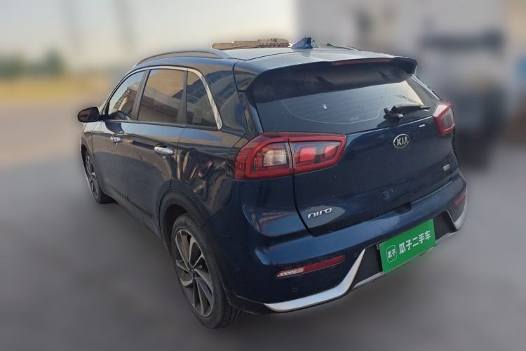Used Kia Niro 2017 1.6L Luxury Edition Rear Left 45 Deg