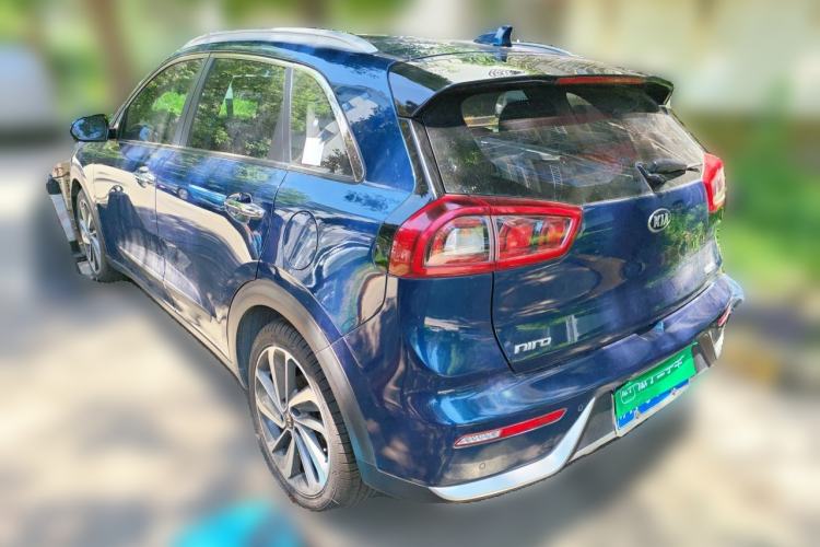 Used Kia Niro 2017 1.6L Luxury Edition Rear Left 45 Deg