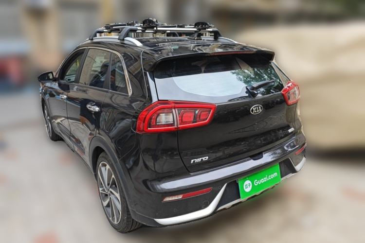Used Kia Niro 2017 1.6L Luxury Edition Rear Left 45 Deg