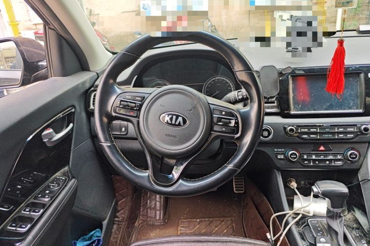 Used Kia Niro 2017 1.6L Luxury Edition Steering Wheel