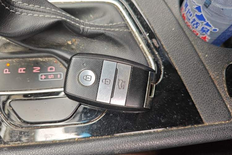 Used Kia Niro 2017 1.6L Luxury Edition Vehicle Key