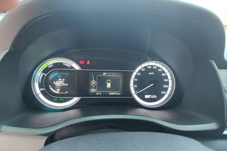 Used Kia Niro 2017 1.6L Luxury Edition Instrument Cluster