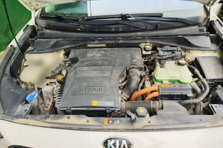 Used Kia Niro 2017 1.6L Luxury Edition Engine Bay