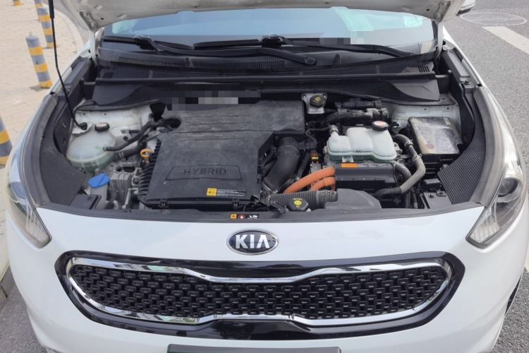 Used Kia Niro 2017 1.6L Luxury Edition Engine Bay