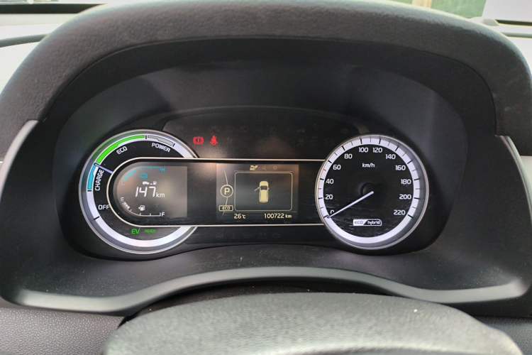 Used Kia Niro 2017 1.6L Luxury Edition Instrument Cluster