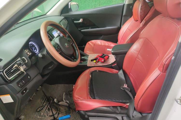 Used Kia Niro 2017 1.6L Luxury Edition Left Front Seat