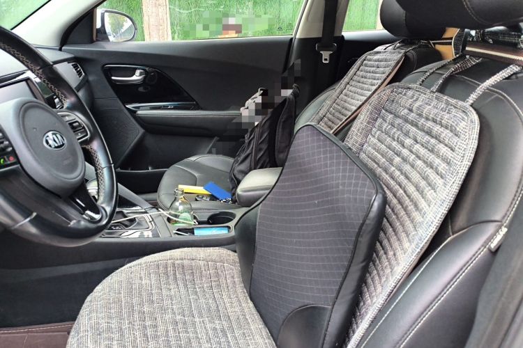 Used Kia Niro 2017 1.6L Luxury Edition Left Front Seat
