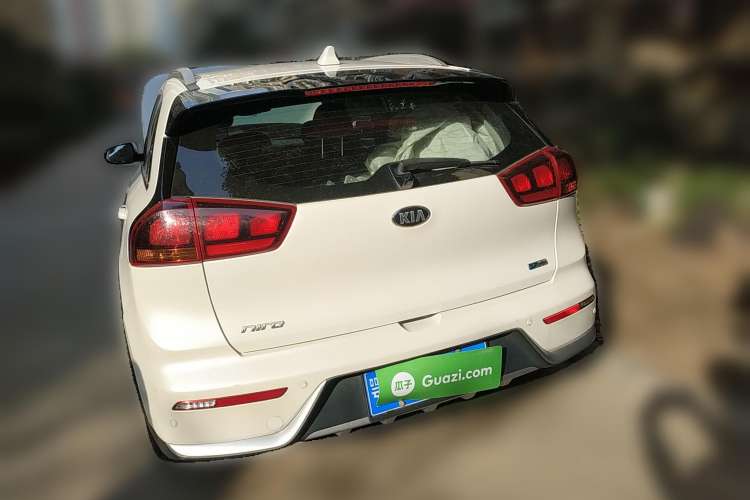 Used Kia Niro 2017 1.6L Standard Edition Rear Left 45 Deg