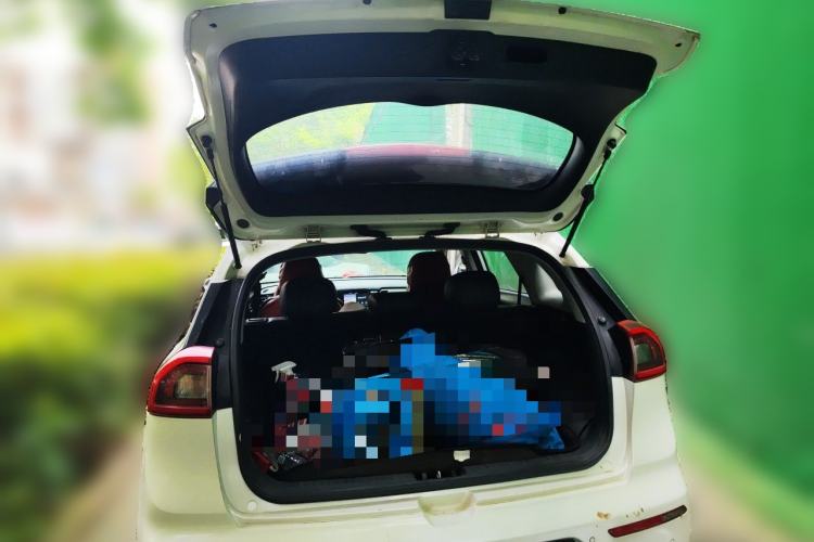 Used Kia Niro 2017 1.6L Luxury Edition Trunk