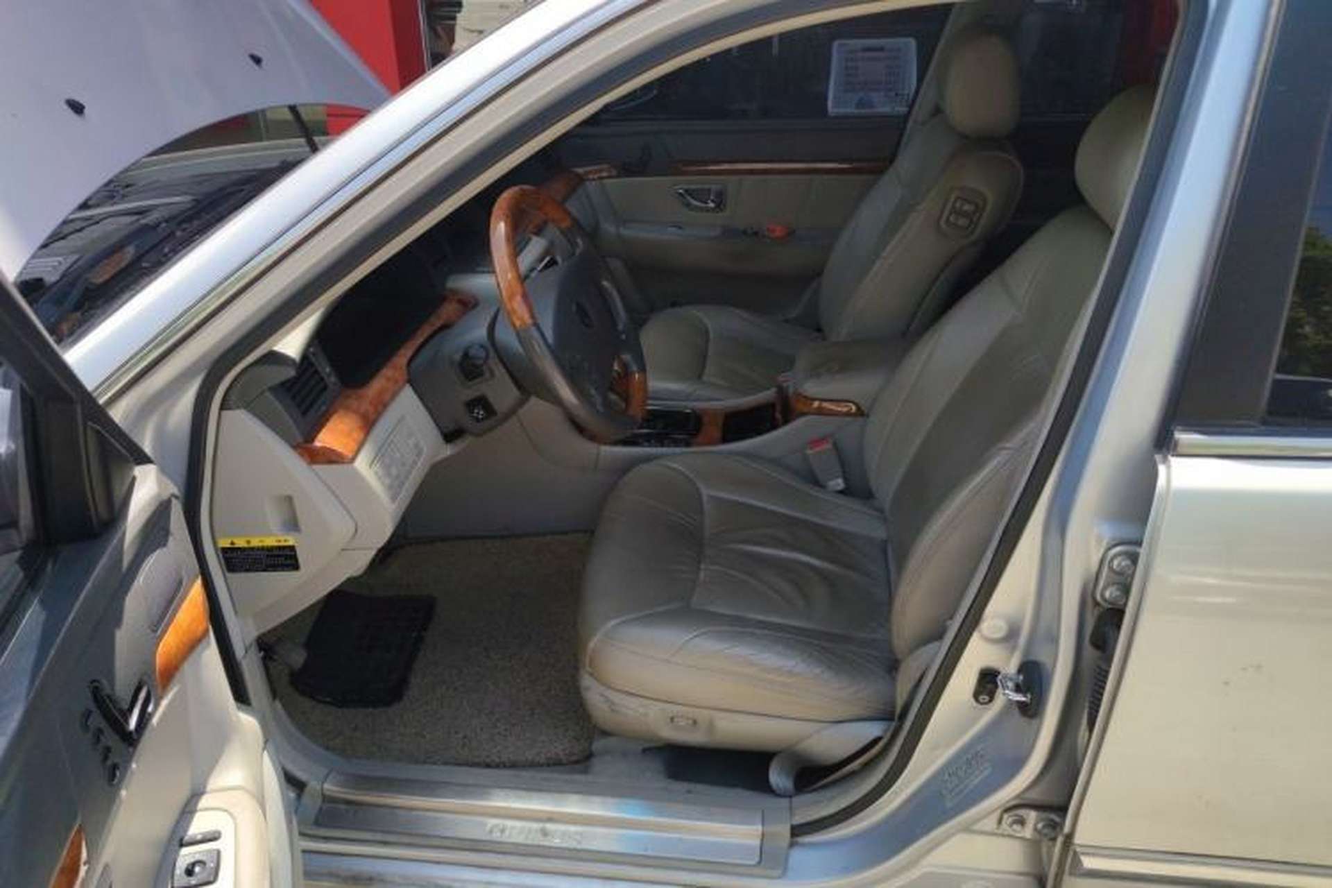 Used Kia Opirus 2004 3.5 V6 Left Front Seat