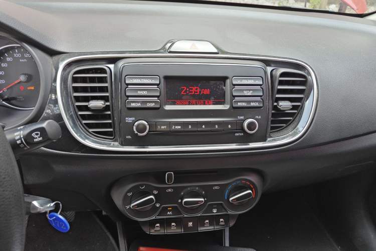 Used Kia Pegas 2017 1.4L Manual Fashion Edition Smart Audio And AC Panel