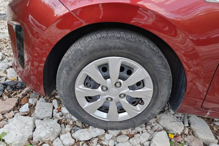 Used Kia Pegas 2017 1.4L Manual Fashion Edition Smart Left Front Wheel Hub