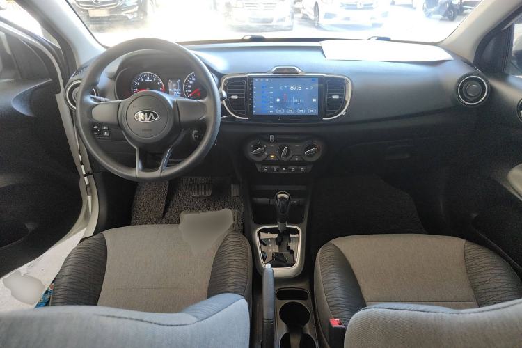 Used Kia Pegas 2020 Revised Version 1.4L Automatic Comfortable with Sunroof Center Console