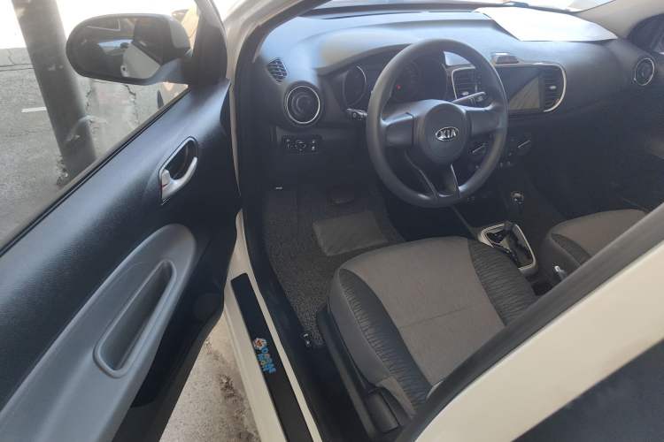 Used Kia Pegas 2020 Revised Version 1.4L Automatic Comfortable with Sunroof Driver Seat