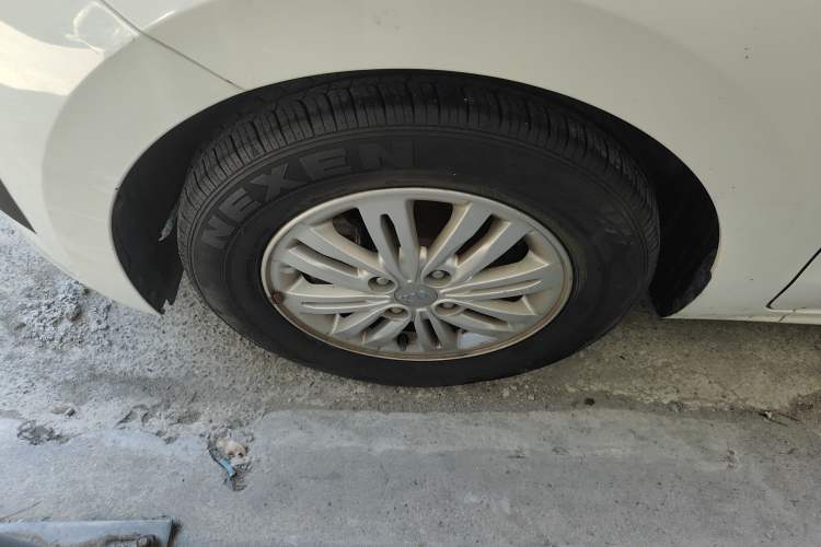 Used Kia Pegas 2020 Revised Version 1.4L Automatic Comfortable with Sunroof Left Front Wheel Hub