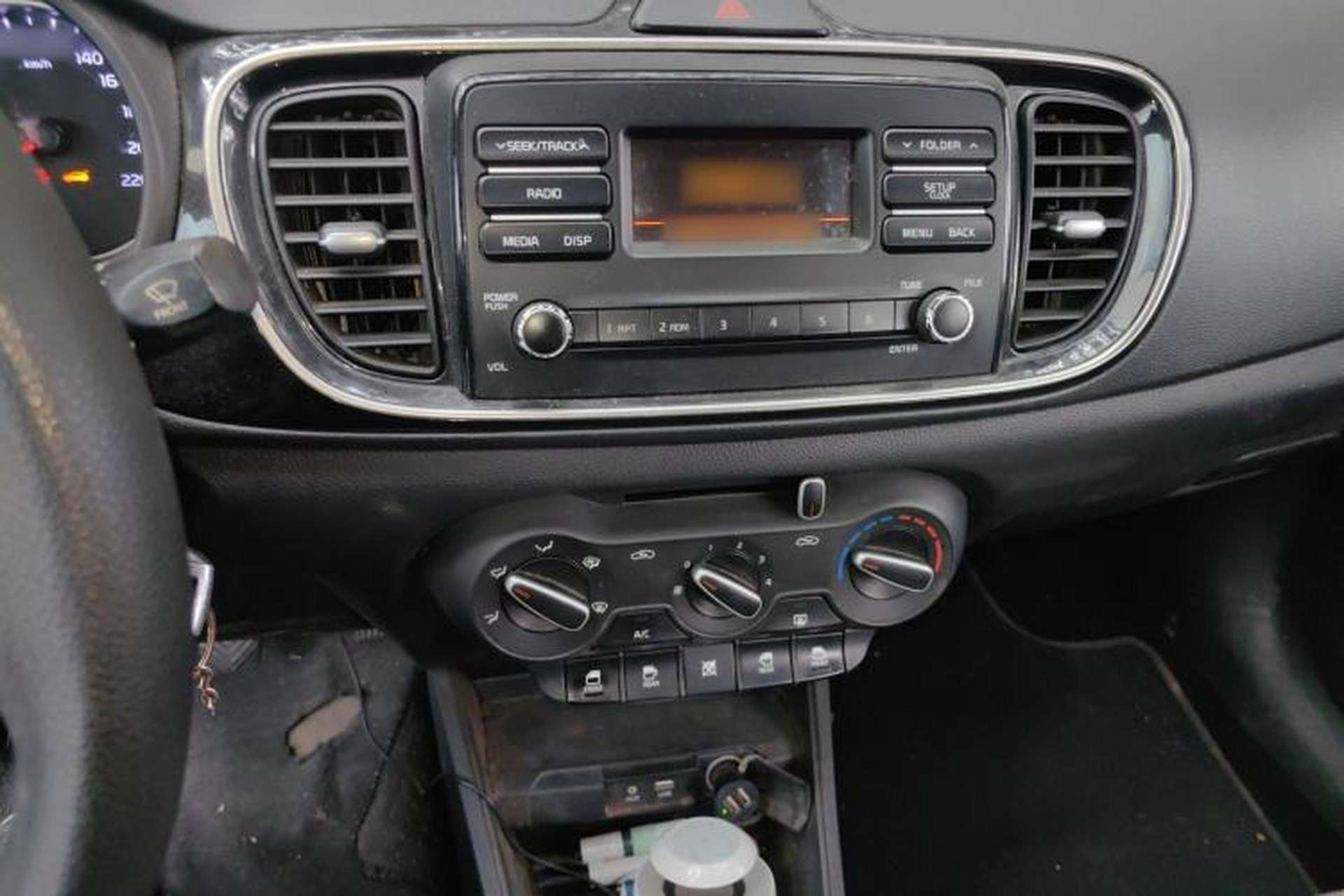 Used Kia Pegas 2017 1.4L Manual Value Edition Audio And AC Panel