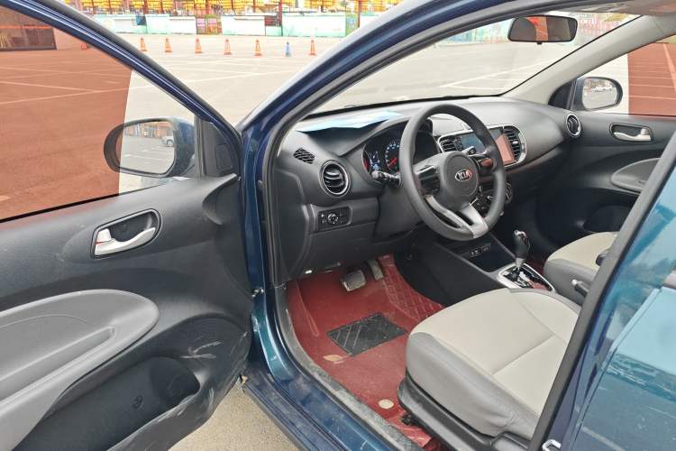Used Kia Pegas 2017 1.4L Automatic Value Edition Driver Seat