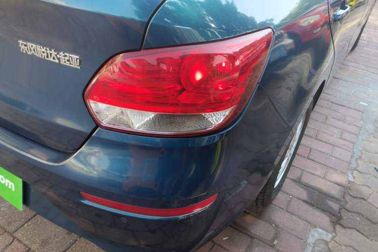 Used Kia Pegas 2017 1.4L Manual Value Edition Exterior 6