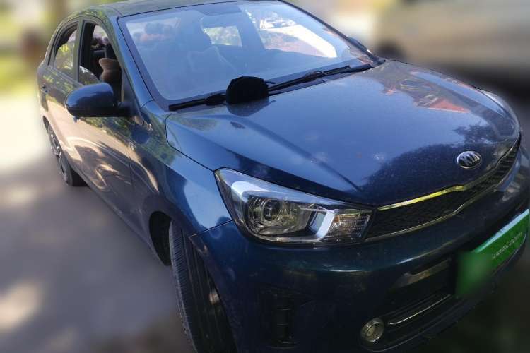 Used Kia Pegas 2017 1.4L Manual Value Edition Front Right 45 Deg