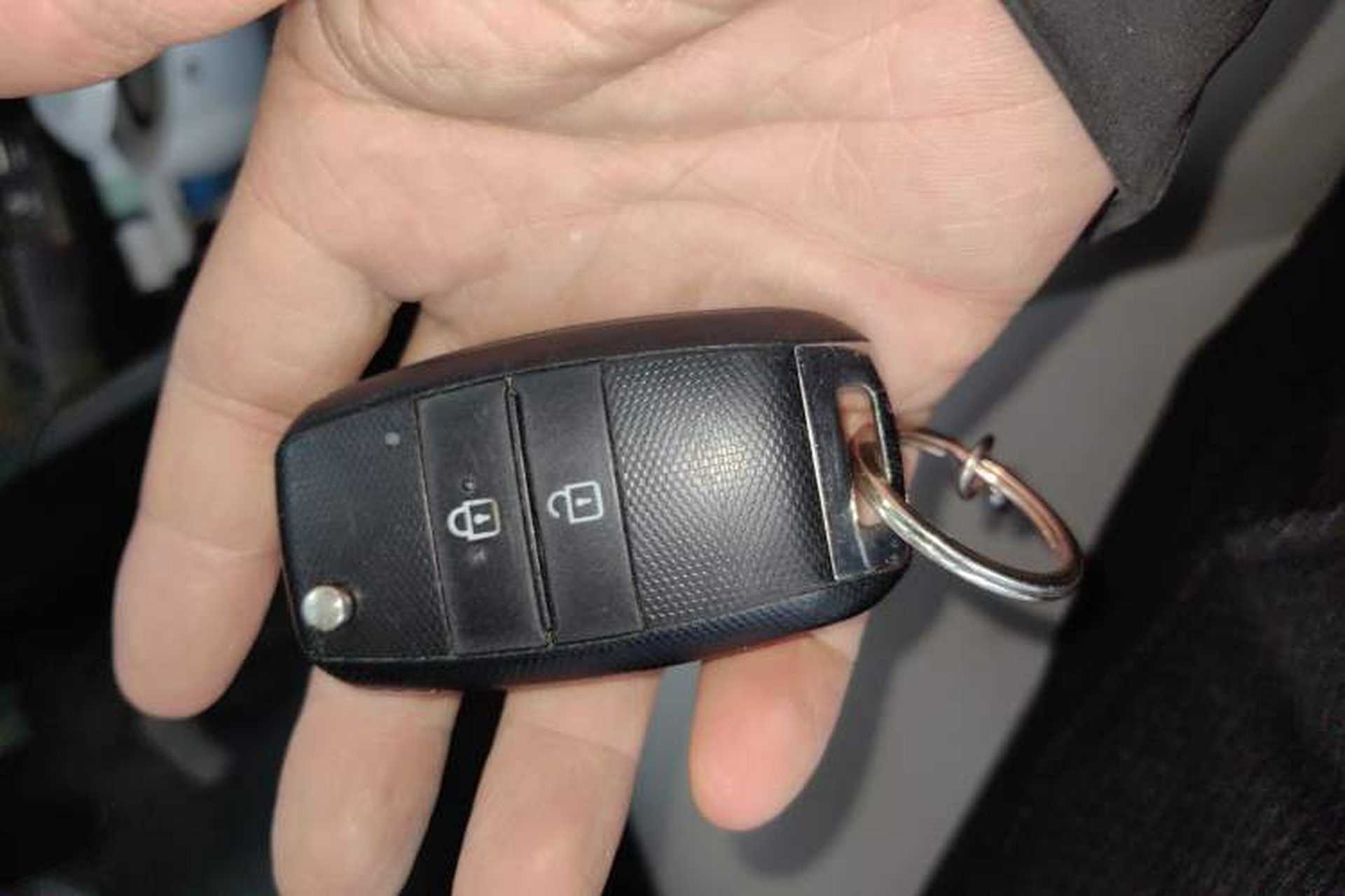 Used Kia Pegas 2017 1.4L Manual Value Edition Interior 1