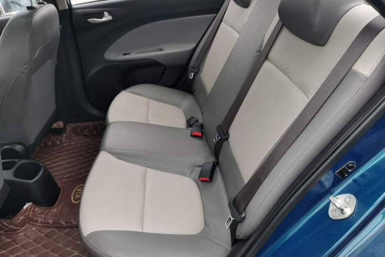 Used Kia Pegas 2017 1.4L Manual Value Edition Interior 1