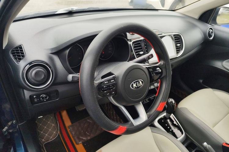 Used Kia Pegas 2017 1.4L Automatic Value Edition Interior 3