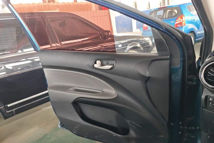 Used Kia Pegas 2017 1.4L Automatic Value Edition Left Front Door Interior