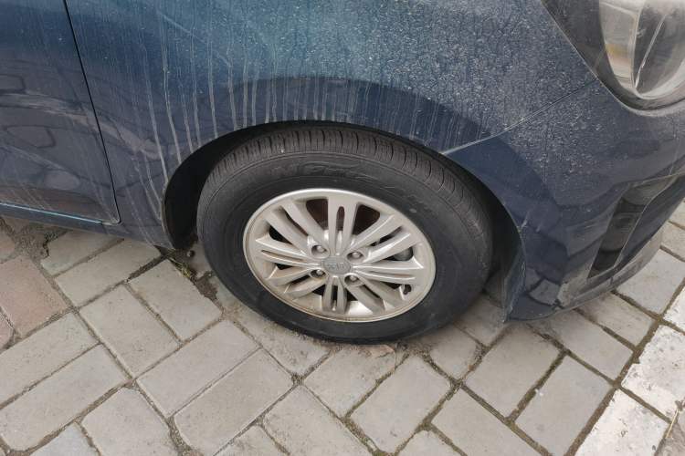 Used Kia Pegas 2017 1.4L Manual Value Edition Right Front Wheel Hub